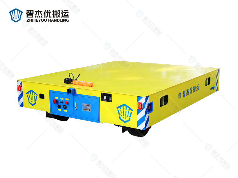 差速轉(zhuǎn)向全向無(wú)軌車